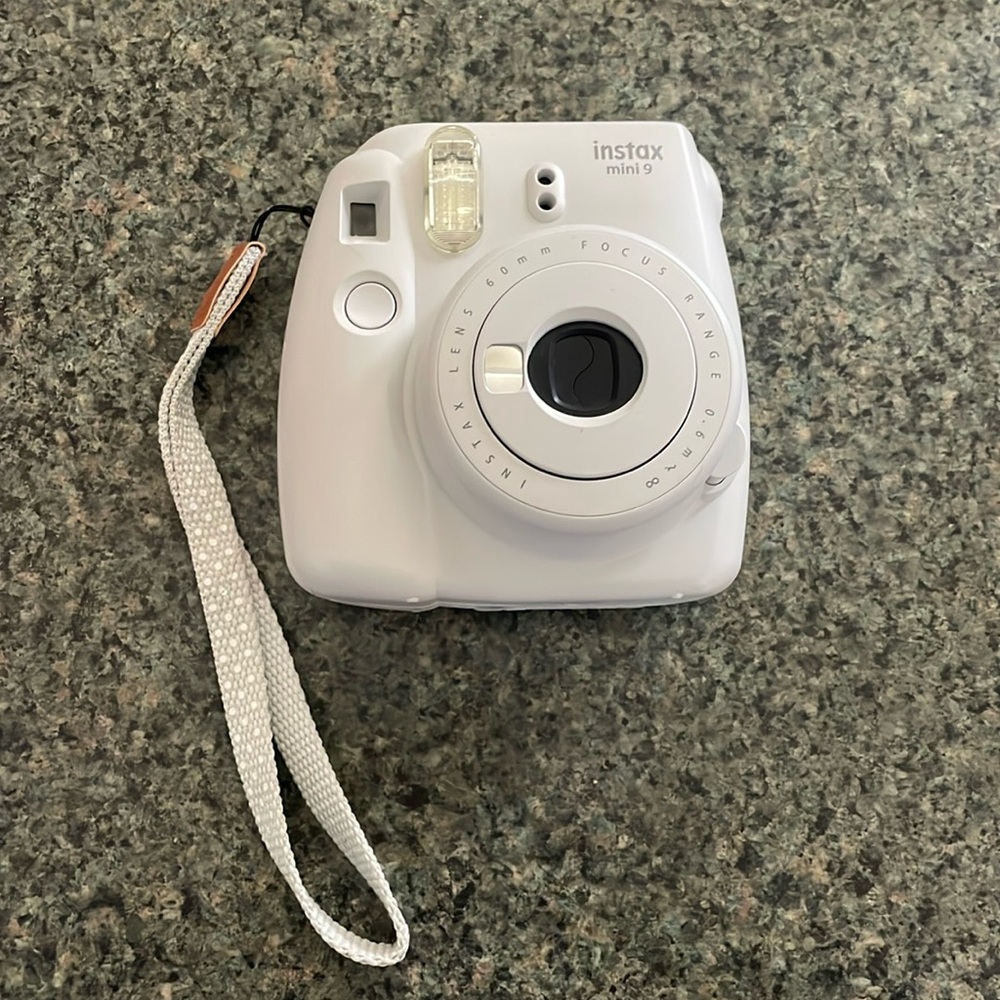 Instax Mini 9 Polaroid Camera